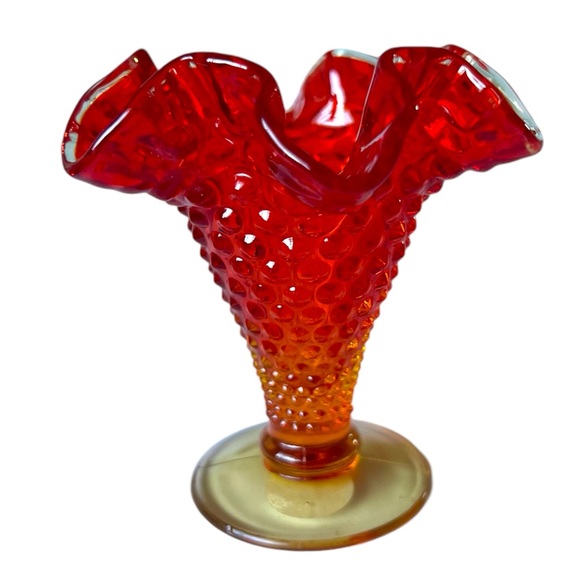 Vintage 4” Amberina Hobnail Vase Clear Trim - Picture 4 of 9